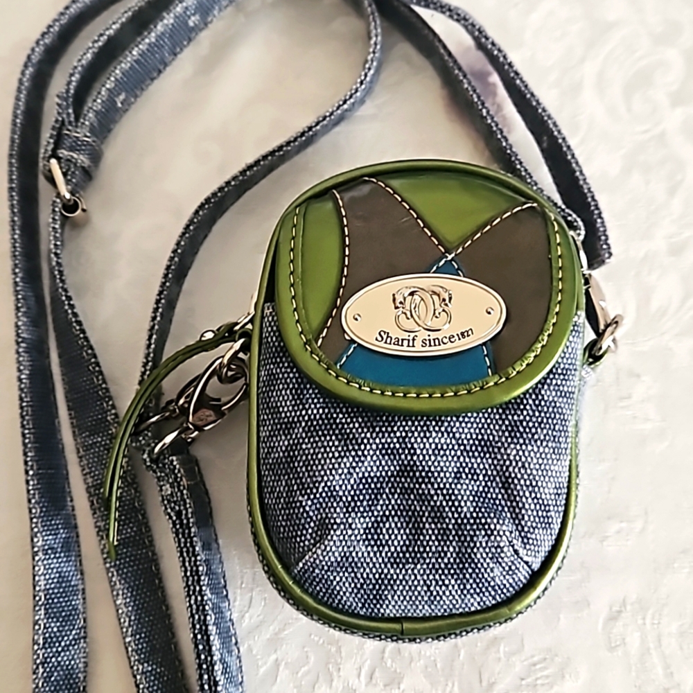 Vintage Sharif Crossbody/ Clutch/ Belt Bag.